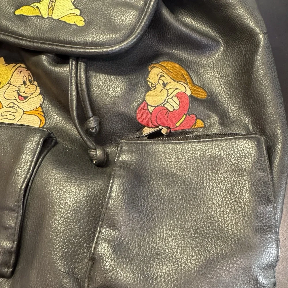Disney Backpack Drawstring Snow White & the Seven Dwarfs‎ Bashful Grumpy Doc VTG